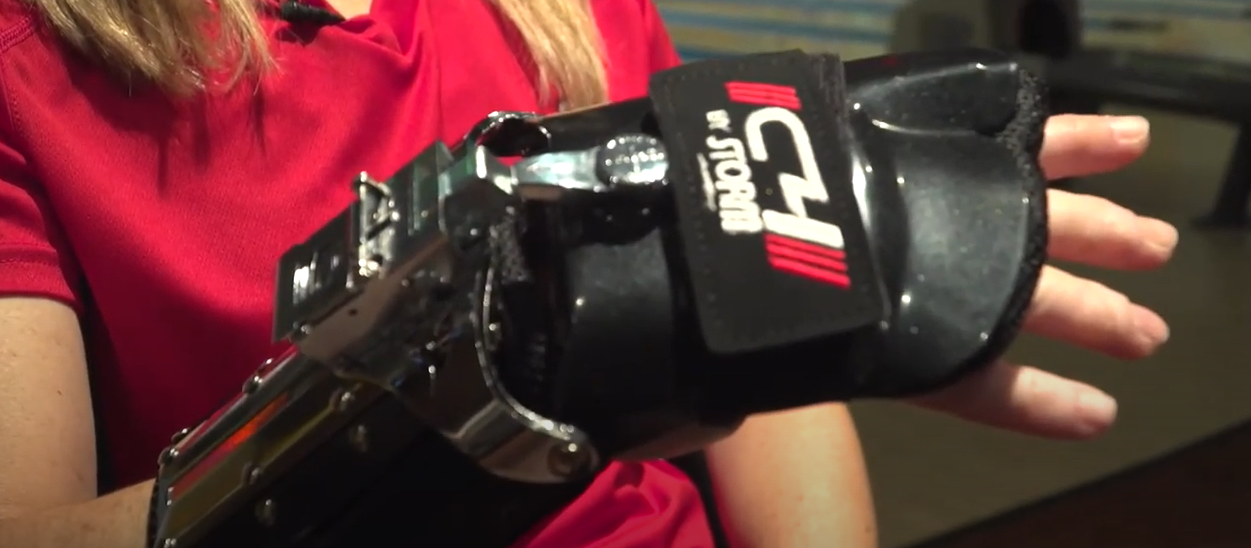 storm c4 wrist brace